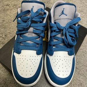Authentic Jordan 1 sneakers low